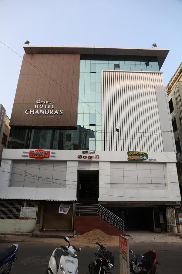 Hotel Chandra'S วิสาขปัตนัม ภายนอก รูปภาพ