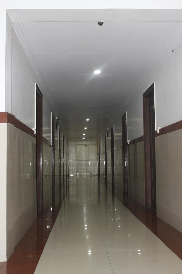 Hotel Chandra'S วิสาขปัตนัม ภายนอก รูปภาพ